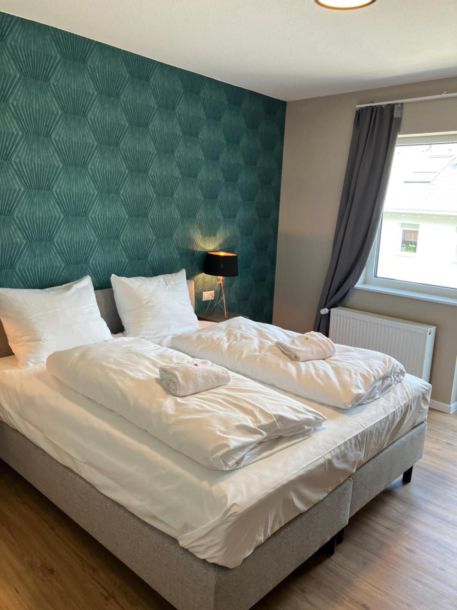 Amelie No 3 Hotel & Appartements Schweigen-Rechtenbach Eksteriør bilde